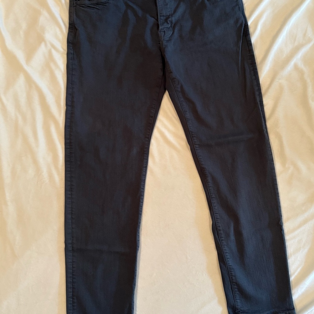 34 Heritage Distressed Men's Dark Blue Jeans